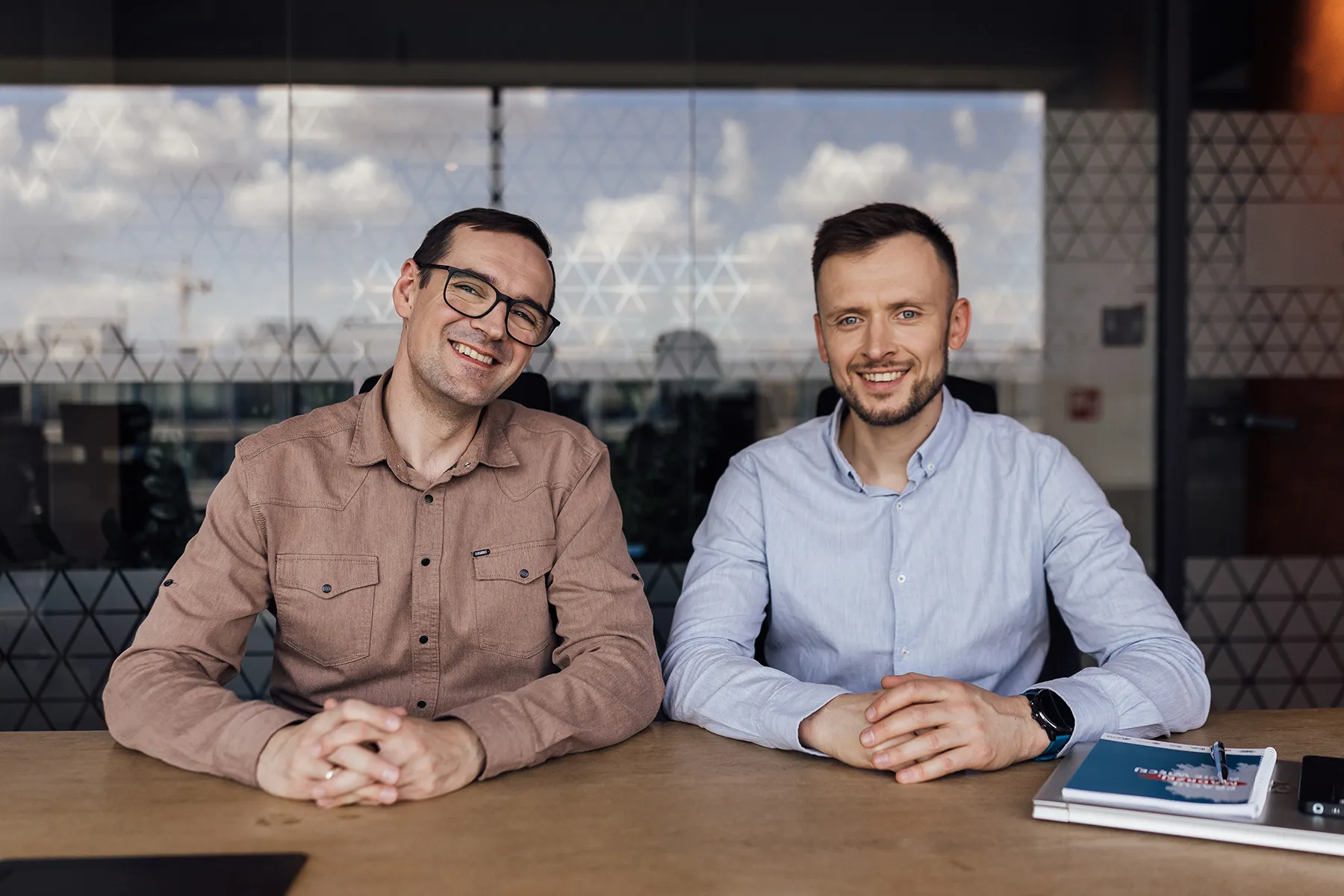 Zdjęcia na stronę internetową – co warto wiedzieć przed sesją biznesową?