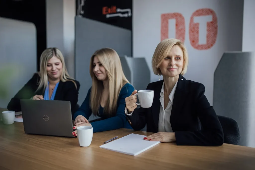 sesja-biznesowa-krakow-firma-work-kobieta-portret